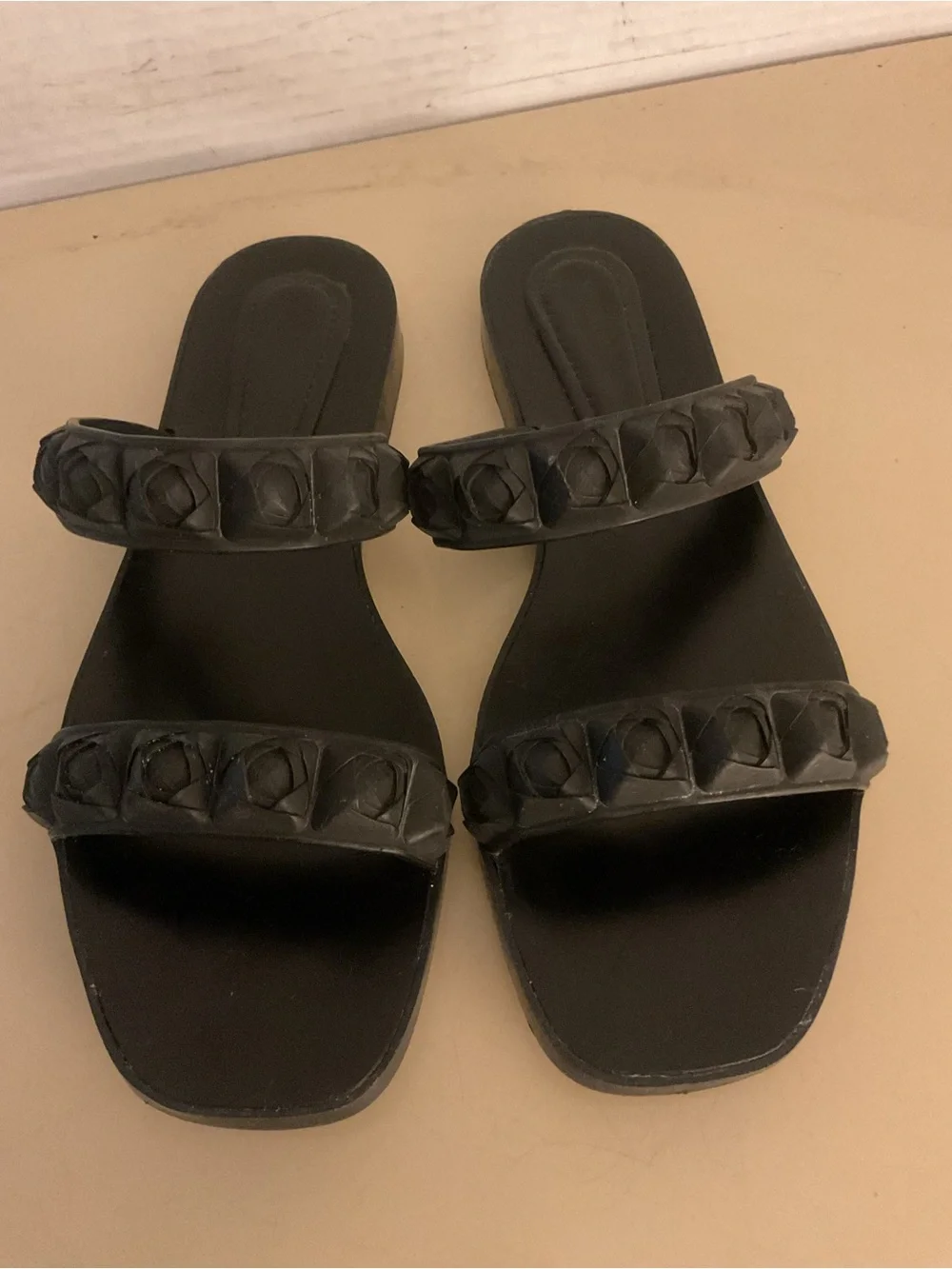 Stuart Weitzman Black rubber  Braided Rosita flat Slide Sandals US 7